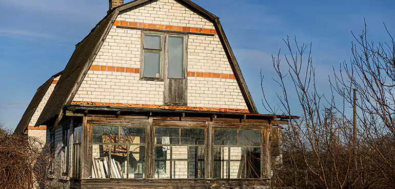 Types of Houses We Buy Without Repairs in Providence, RI